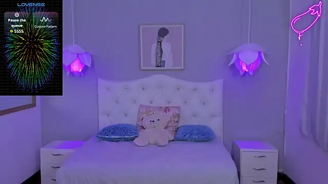 Lisa7 7 online show from November 28, 6:52 pm