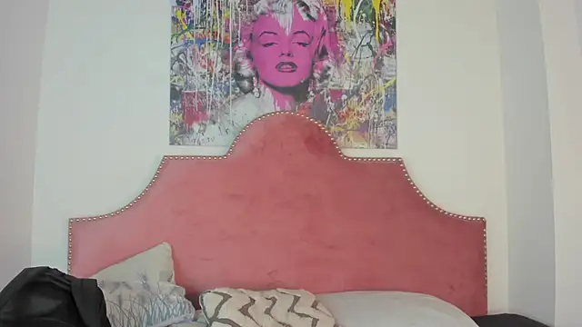 Nicole Paradise online show from November 13, 12:42 pm