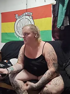 Trans Girl next door420 online show from June 2, 9:15 pm