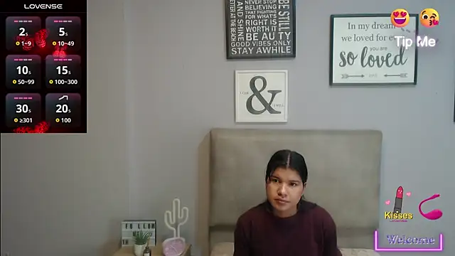 SophiaMeyerst online show from April 13, 12:53 pm