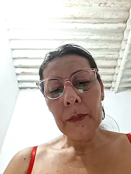 Snapshot of Mia-funny20 chatting on September 24, 8:48 pm Mia-funny20 online show from September 24, 8:48 pm