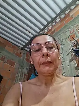 Mia-funny20 online show from May 16, 9:03 pm