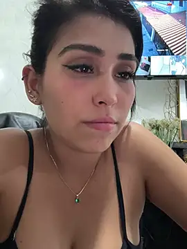 Snapshot of emma__cute__ chatting on February 26, 9:20 pm emma cute online show from February 26, 9:20 pm