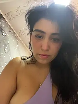 emma  cute   online show from December 14, 11:27 am