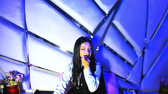 Snapshot of Aurora_18 chatting on October 30, 2:36 pm Aurora 18 online show from October 30, 2:36 pm