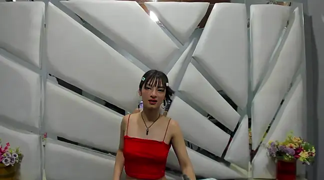 Snapshot of Aurora_18 chatting on March 19, 12:04 am Aurora 18 online show from March 19, 12:04 am