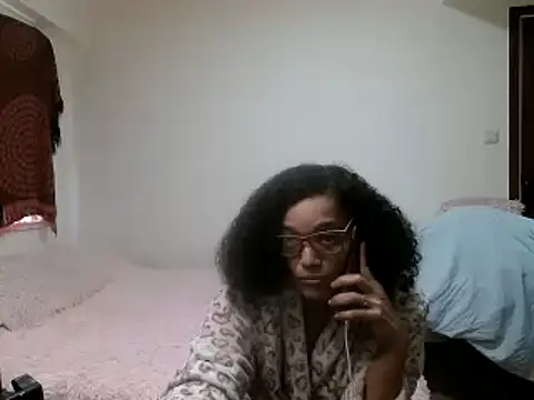 Snapshot of RDENLACASA chatting on January 23, 2:07 pm RDENLACASA online show from January 23, 2:07 pm