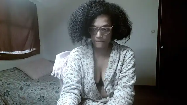 Snapshot of RDENLACASA chatting on December 30, 8:54 am RDENLACASA online show from December 30, 8:54 am