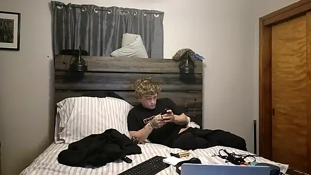 SpAzZ1234 online show from March 25, 3:50 am