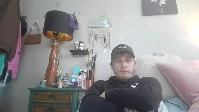 SpAzZ1234 online show from March 18, 5:12 pm