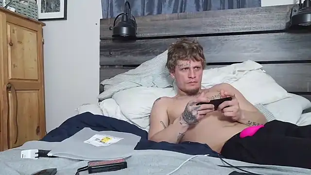 SpAzZ1234 online show from February 17, 8:11 am