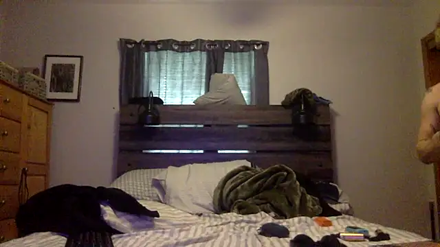 SpAzZ1234 online show from March 25, 7:57 pm