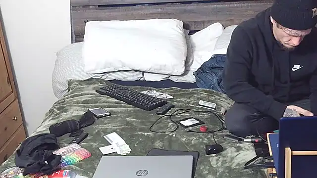 SpAzZ1234 online show from February 25, 11:26 pm