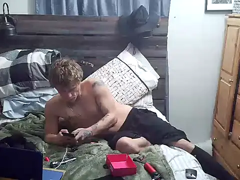 SpAzZ1234 online show from March 3, 1:40 pm