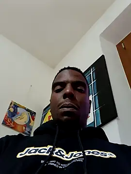 Snapshot of blackman933z chatting on October 26, 4:40 pm blackman933z online show from October 26, 4:40 pm