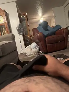 Snapshot of Jayare95 chatting on November 17, 7:23 am Jayare95 online show from November 17, 7:23 am