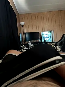 Snapshot of Jayare95 chatting on November 29, 6:41 pm Jayare95 online show from November 29, 6:41 pm