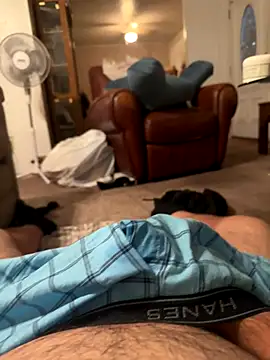 Snapshot of Jayare95 chatting on November 3, 4:17 am Jayare95 online show from November 3, 4:17 am