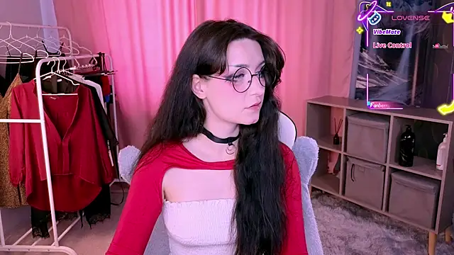 Molly Sunshine online show from October 8, 11:01 am