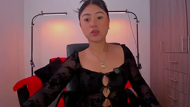 cloy baby   online show from April 4, 12:12 pm