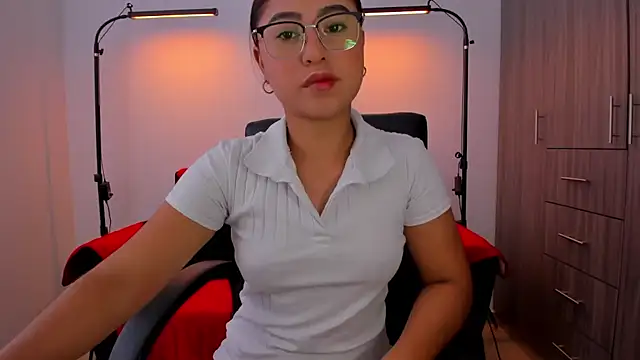 Snapshot of cloy_baby__ chatting on September 27, 11:27 am cloy baby online show from September 27, 11:27 am