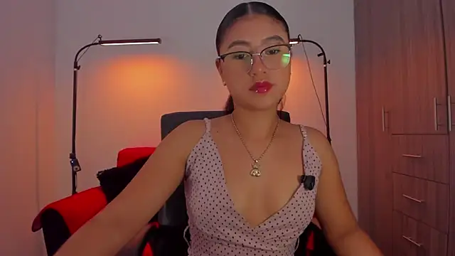 cloy baby   online show from April 13, 11:25 am