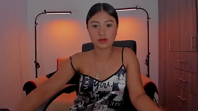 Snapshot of cloy_baby__ chatting on March 19, 12:04 am cloy baby online show from March 19, 12:04 am