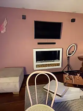 MiaWhitePink  online show from December 12, 8:14 am