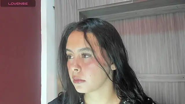 Snapshot of valerymeyerr chatting on April 29, 11:47 am valerymeyerr online show from April 29, 11:47 am