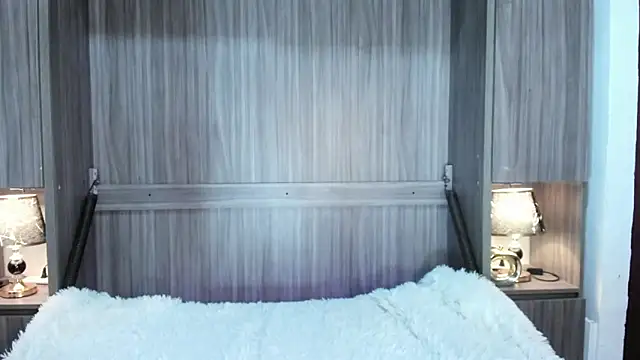 valerymeyerr online show from February 19, 11:40 am