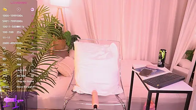 Sexydoll112 online show from November 5, 12:14 am