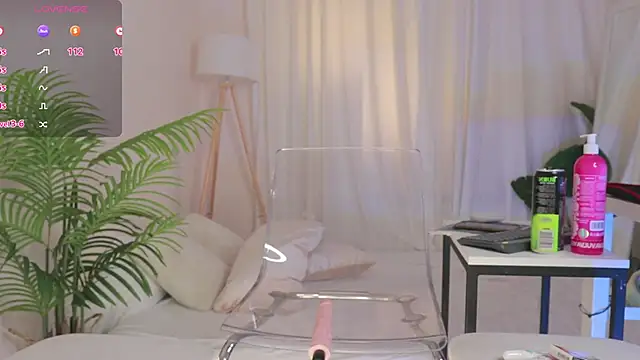 Snapshot of Sexydoll112 chatting on February 20, 2:52 am Sexydoll112 online show from February 20, 2:52 am