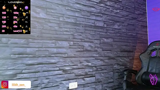 Lilith Zen online show from February 7, 4:06 am