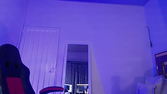 alejandrafitt online show from November 20, 3:29 am