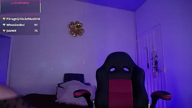 alejandrafitt online show from March 7, 4:08 am