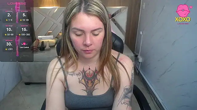 Paula b  online show from April 14, 12:54 pm