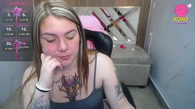 Paula b  online show from March 14, 12:44 pm