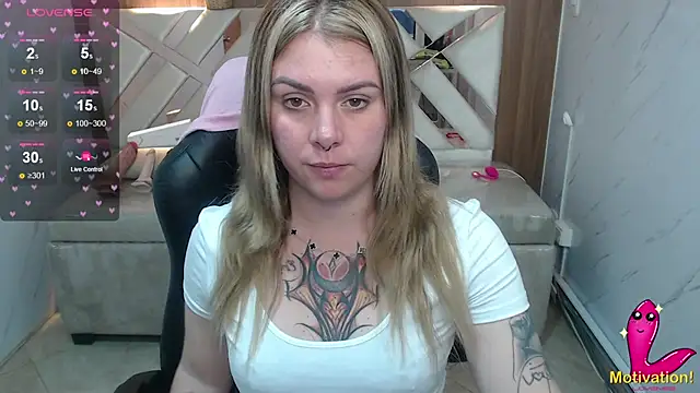 Paula b  online show from May 14, 12:57 pm