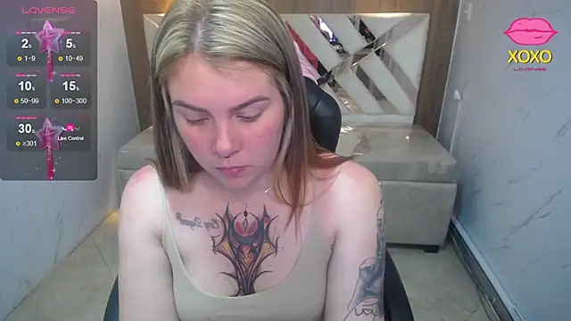 Paula b  online show from March 24, 1:00 pm