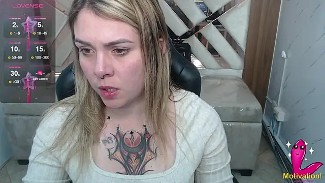 Snapshot of Paula_b_ chatting on July 9, 12:48 pm Paula b online show from July 9, 12:48 pm