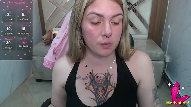Paula b  online show from May 11, 2:56 pm