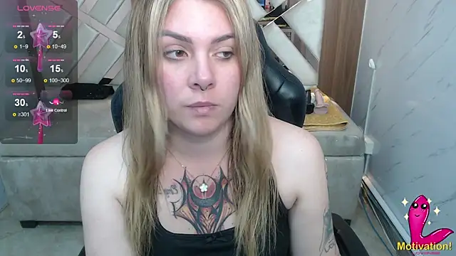 Snapshot of Paula_b_ chatting on June 20, 12:54 pm Paula b online show from June 20, 12:54 pm