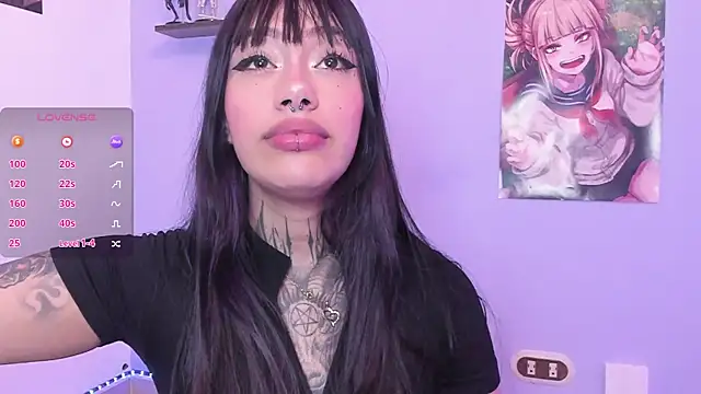 Snapshot of Akari1_Mischief chatting on November 22, 3:05 am Akari1 Mischief online show from November 22, 3:05 am