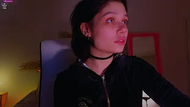 ari rari online show from February 2, 8:51 pm