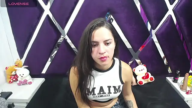 CooperEmma  online show from April 14, 3:00 am