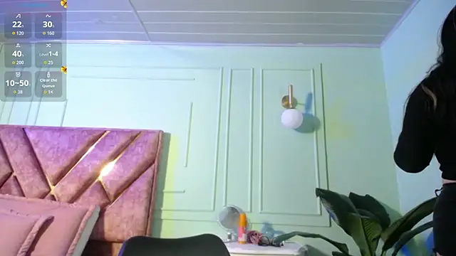 Layna cold online show from November 27, 12:27 pm