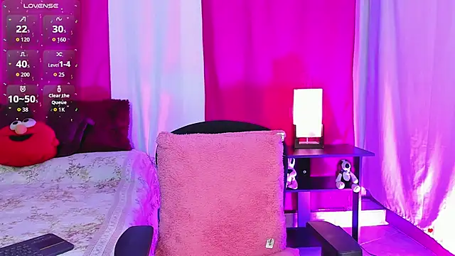 Snapshot of dan_scoott chatting on December 3, 11:04 pm dan scoott online show from December 3, 11:04 pm