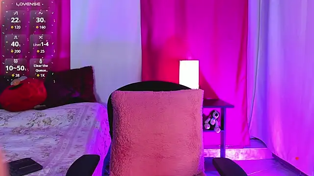 Snapshot of dan_scoott chatting on November 7, 10:24 pm dan scoott online show from November 7, 10:24 pm