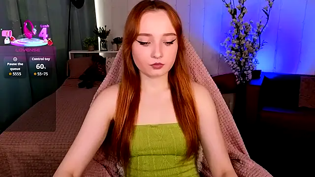 Emma Chery online show from October 1, 5:45 am