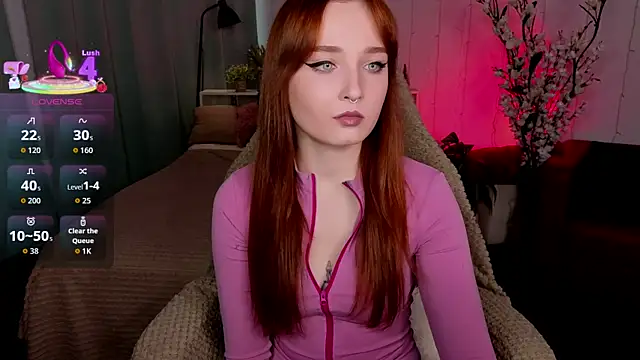 Emma Chery online show from October 12, 1:45 pm